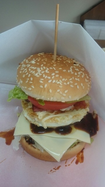 クレイジークレイジーハンバーガー Crazy Crazy Hamburger 牛津 ハンバーガー 食べログ クレイジークレイジーハンバーガー Crazy Crazy Hamburger 牛津 ハンバーガー 食べログ