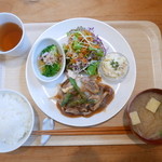 喫茶オルガン - 週替わりランチ（ポークジンジャー）８００円