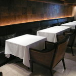 カンテサンス - ﾚｽﾄﾗﾝ･ｶﾝﾃｻﾝｽ(ﾒｲﾝﾀﾞｲﾆﾝｸﾞ)