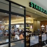 STARBUCKS COFFEE - （2015/8月）スタバ　イオンモール佐久平店の外観