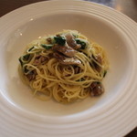 Maiarino - さんまと大根菜のオイルフェディリーニ