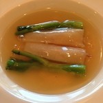 梨杏 - キヌガサ茸のフカヒレ詰め