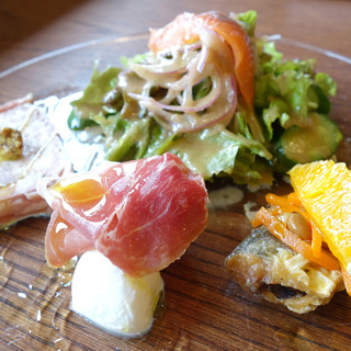 トラットリア ポルコロッソ_1