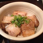 らーめん テイ造 - チャーシュー丼(400円)