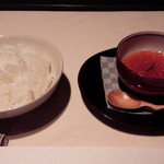 瀬里奈 - 白いご飯と、北海道産の新いくらの醤油漬けです。