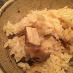 松茸の炊き込み御飯
          これは食べておくべき逸品！