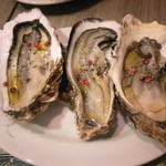 プチ ポワ - 生牡蠣