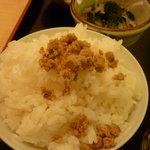 おんじき家ふうど - まぐろふりかけをご飯にかけました＾＾