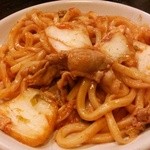 世界の山ちゃん - キムチ焼きうどん 490円