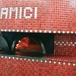 トラットリア エ ピッツェリア アミーチ - 薪窯