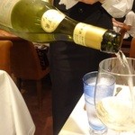 レストラン・モリエール - 2015.9　白はラ・フォン・デュ・ヴァン　コート・デュ・ローヌ　ル・プロメス　２０１１