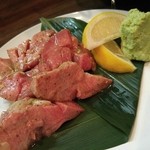 炭火焼肉 勇 - 牛タン