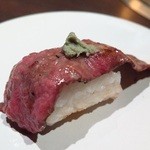 Uraetei BBQ Japan - おにぎり＋わさび＋カルビ