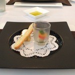 エルルカン・ビス - アミューズ（ピクルスやチーズなど・・・）