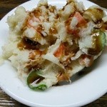 立ち呑 こひなた - こひなた　ポテトサラダにソースを