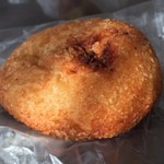 粉とクリーム - 惣菜パソはカレーかウインナーにかぎる。  #さすが俺の嫁。  今朝も最高だよハニー！  