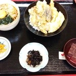 湯っ蔵んど - 月見そばとミニ天丼セット1200円