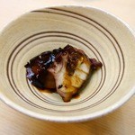 鮨十 - 蛸の桜煮