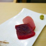 鮨十 - 刺身　まぐろ赤身と中トロ