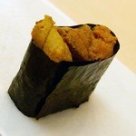 鮨十 - 握り　生うに