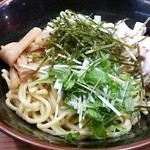 壱角家 - 油そば大盛 730円(税別)