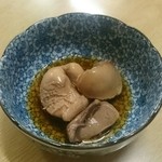 Shinkotori - 鮭白子煮
