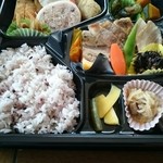 リベルテ - 1000円でお願いした持ち帰り弁当