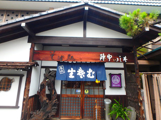 Sobadokoro Jinchuu Ishii - 店構えです。