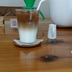 FIKA CAFE - アイスカフェラテ