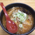 らーめん吉山商店 - 焙煎ごまみそ特上チャーシュー麺