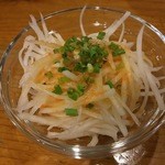 こねぎ屋食堂 - サラダもシンプル。