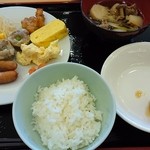 リッチモンドホテル - 朝食はバイキング