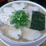 Isshinken - チャーシュー麺