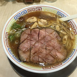 食堂七彩 - 肉稲庭中華 1070円