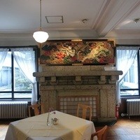 日光金谷ホテル - やはり木彫が有ります。