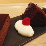 CACAO SAMPAKA CAFE - 落ち着いた店内