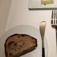 レストランエール - 特製パン  ホイップしたバター添え