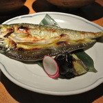 酒とそば まるき - 鮎の一夜干し