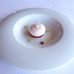 AKELARE - ブラッディメアリーのマカロン