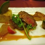 パルケ・ミエール - 【肉】牛フィレ肉とアボカド