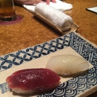 鮨　銀座　鰤門 - 鮪赤身ヅケ、あおり烏賊