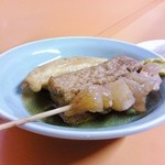 草木ヶ原 - おでんは１本100円です。画像は餃子てん，厚揚げ，牛すじ！