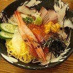 Echizen Gani Yama Ni Suis An - 海の幸たくさんの海鮮丼