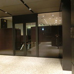 キャトルラパン - スッキリとした入口。