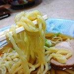 柳の下　末弘軒 - この手打ち麺が実に旨い