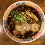 大和 - 中華そば(並700円、真上から)