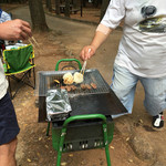 浦川豆店 - 2015年9月下旬 BBQ 肉焼きながら、焼おにぎりを育てています。