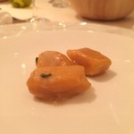 RISTORANTE STELLA - アミューズの自家製人参ニョッキ。