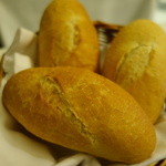 Restaurant 7 Portes - パン