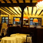 Restaurant 7 Portes - 店内